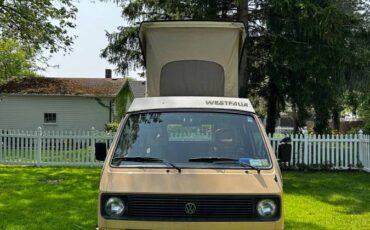 Volkswagen-Westfalia-1985-custom-4