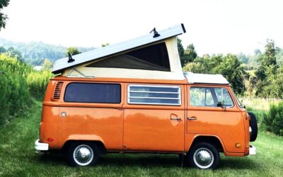 Volkswagen Westfalia camper bus  1975 orange