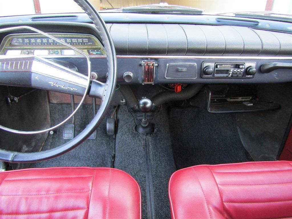 Volvo-122-1966-grey-13