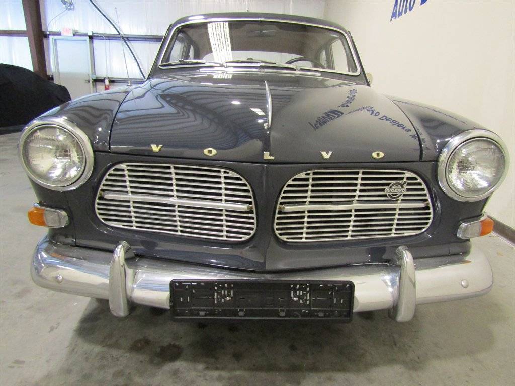 Volvo-122-1966-grey-7