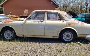 Volvo-122S-Amazon-1965-Sedan