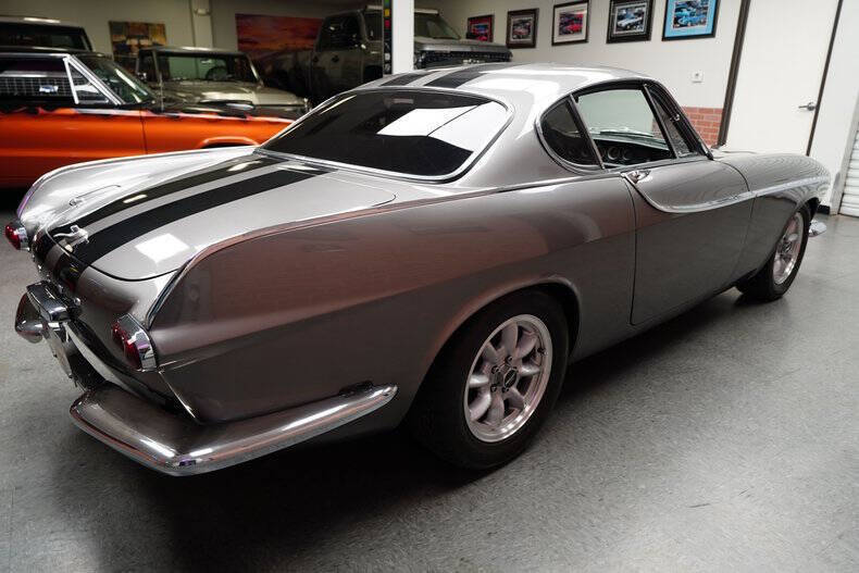 Volvo-1800-1964-Coupe-11