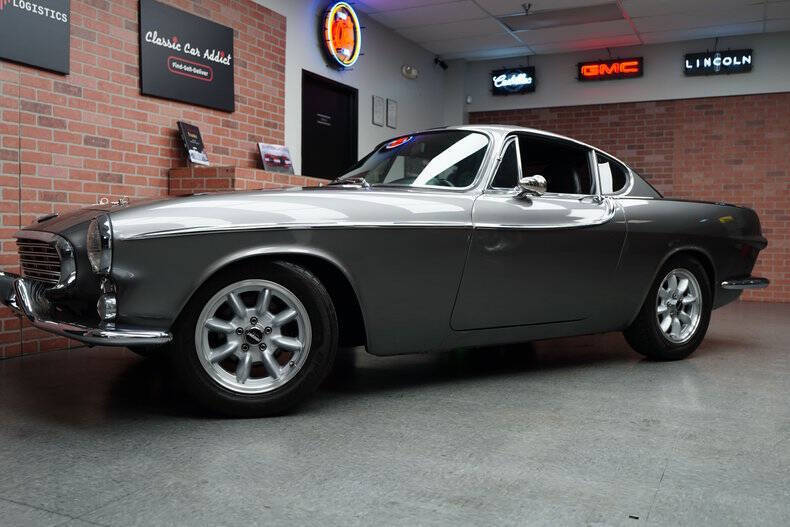 Volvo-1800-1964-Coupe-2