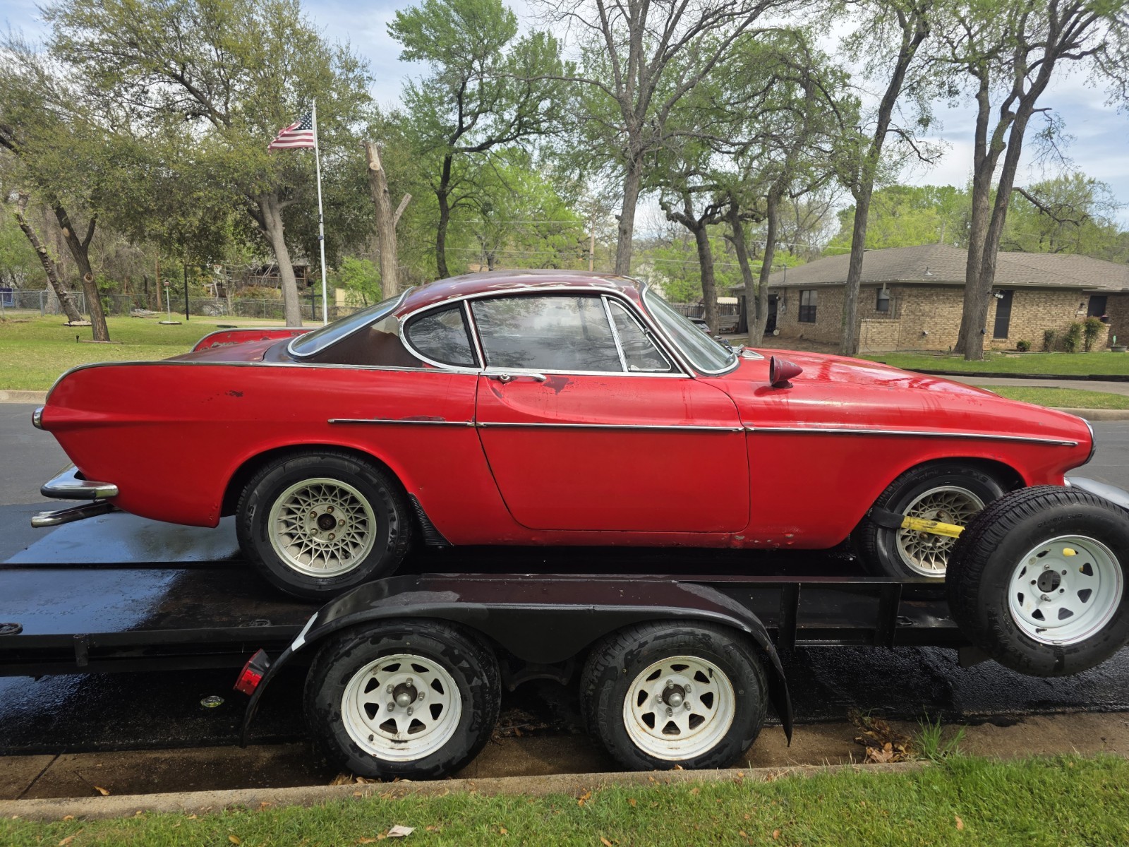 Volvo-1800-1968-Coupe-12