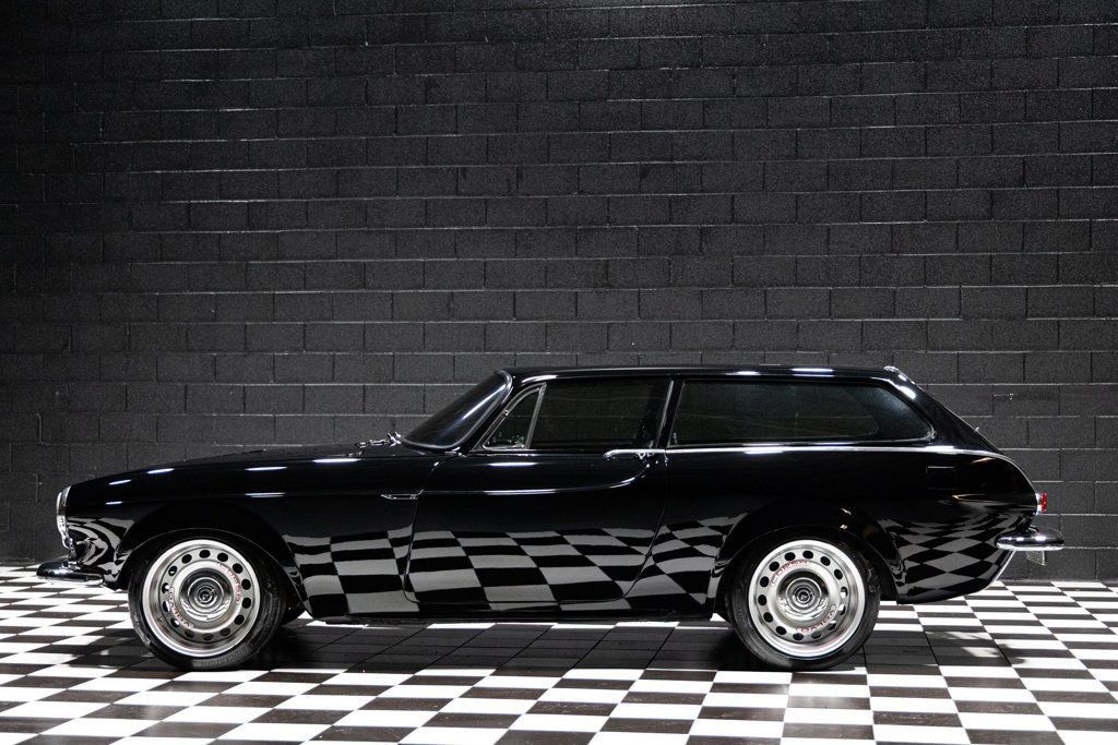 Volvo-1800-1973-Wagon-2