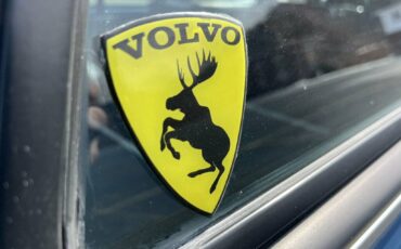 Volvo-240-1985-blue-12