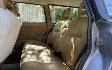 Volvo-240-1989-Wagon-19