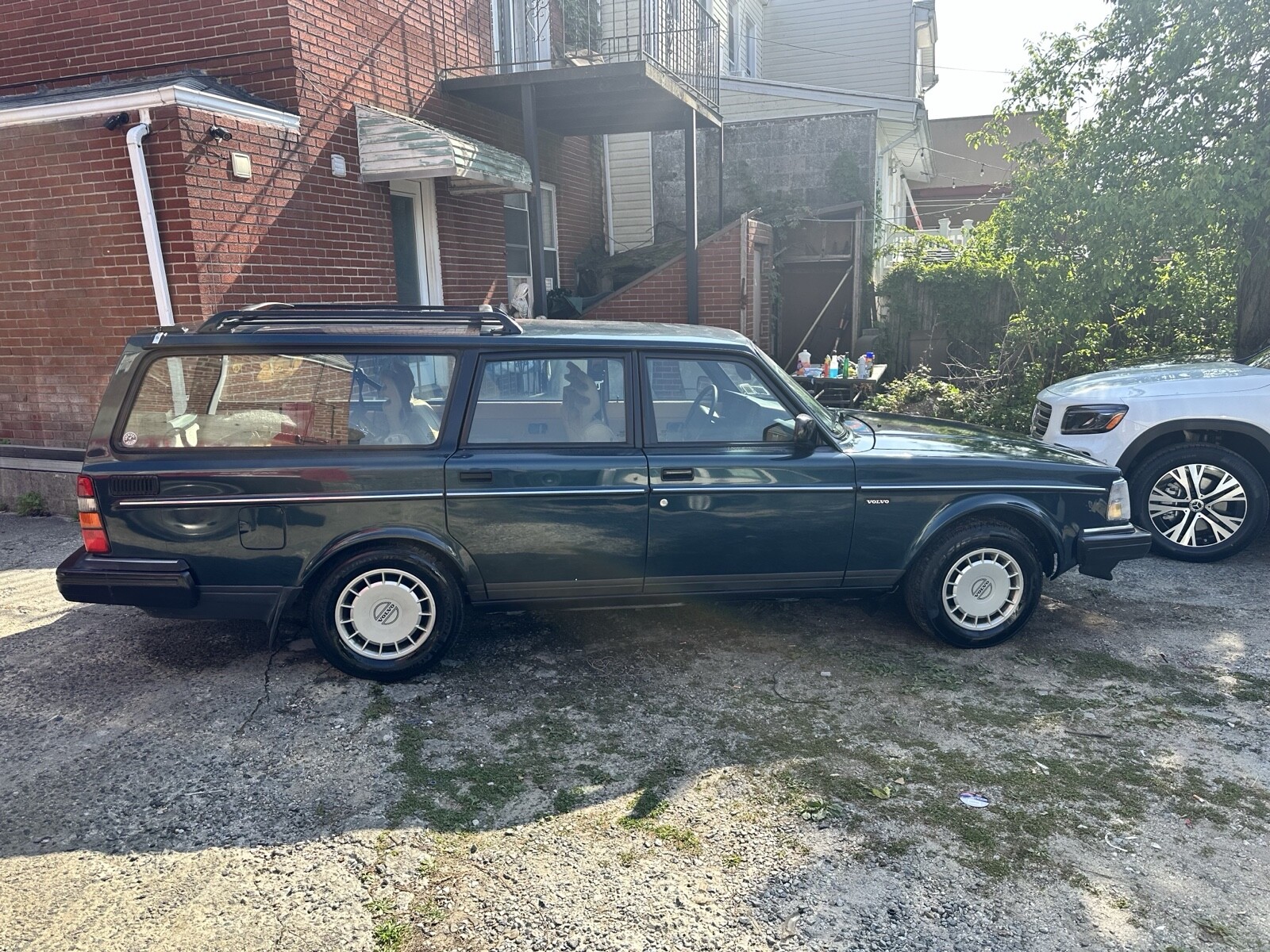 Volvo-240-1993-4