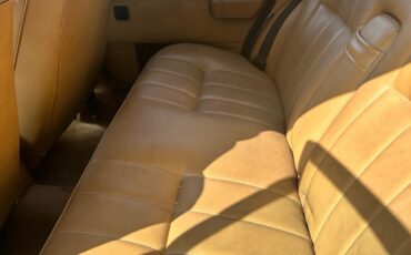 Volvo-240-1993-9