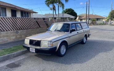 Volvo-240-wagon-1992-4