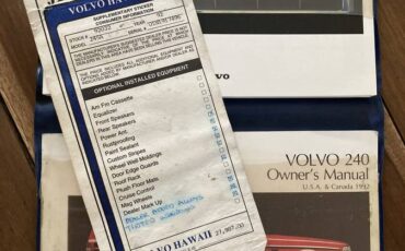 Volvo-240-wagon-1992-9