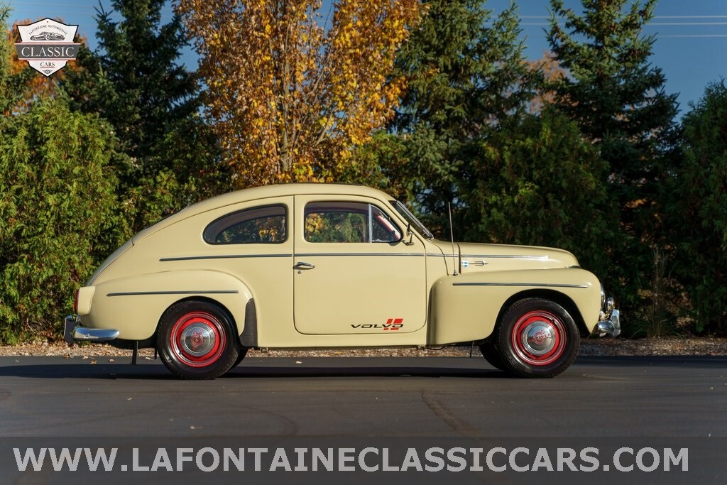 Volvo-2dr-Sedan-1958-2D-Sedan-12