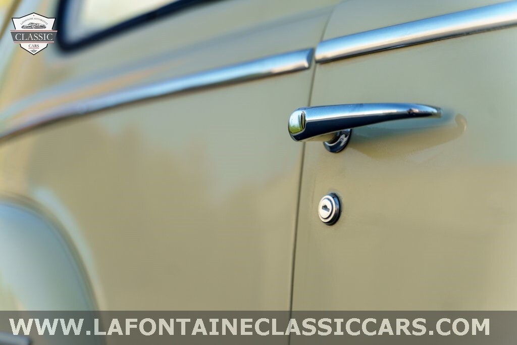 Volvo-2dr-Sedan-1958-2D-Sedan-21