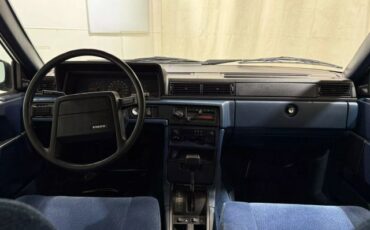 Volvo-740-1989-Sedan-14