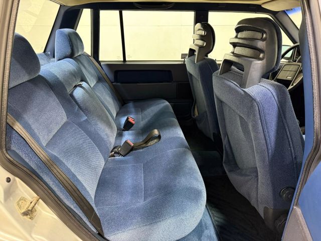 Volvo-740-1989-Sedan-17