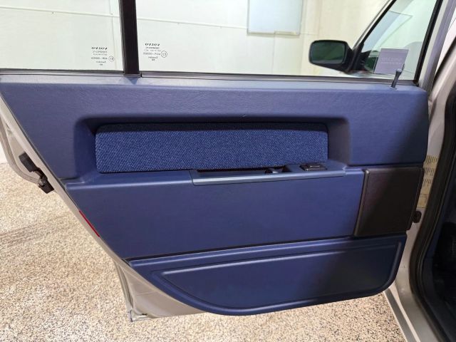 Volvo-740-1989-Sedan-22