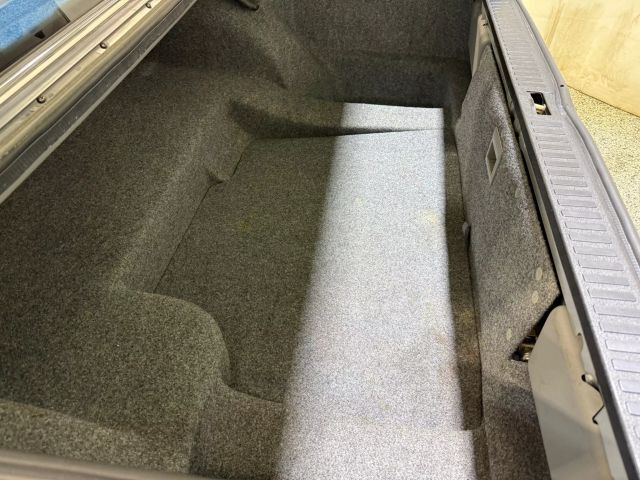 Volvo-740-1989-Sedan-24