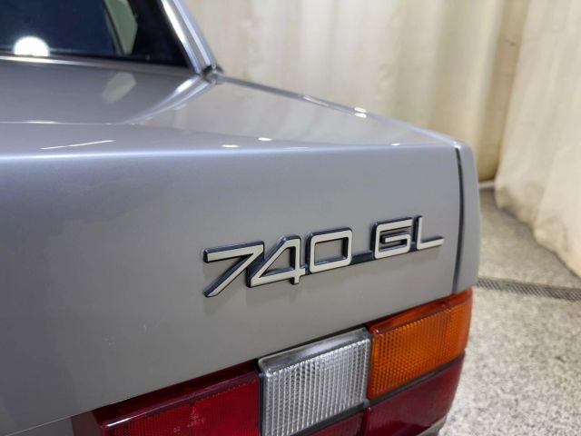 Volvo-740-1989-Sedan-26