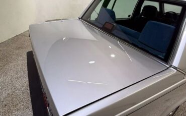 Volvo-740-1989-Sedan-30