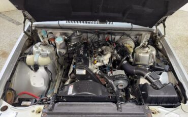 Volvo-740-1989-Sedan-34