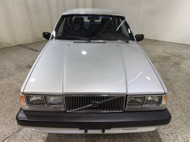 Volvo-740-1989-Sedan-39