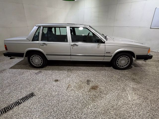 Volvo-740-1989-Sedan-6
