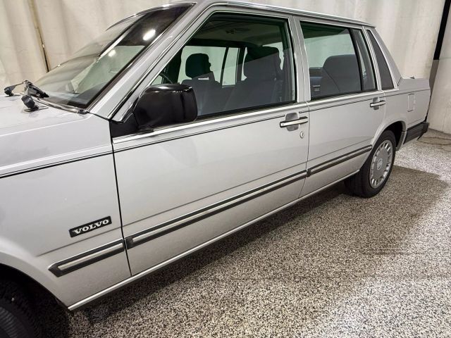 Volvo-740-1989-Sedan-8