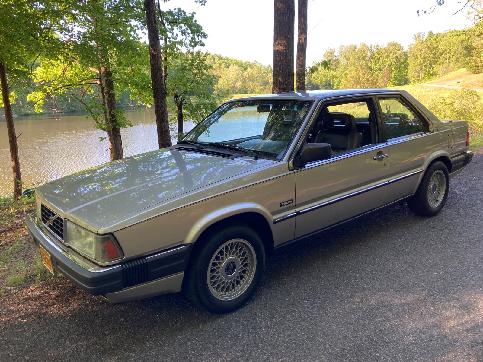 Volvo-780-1990-Coupe