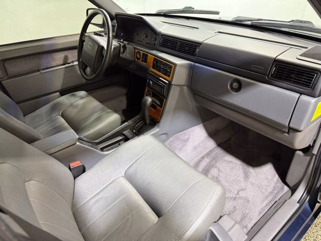 Volvo-940-1994-Sedan-13
