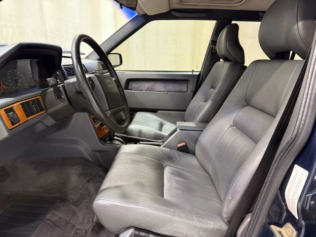 Volvo-940-1994-Sedan-9