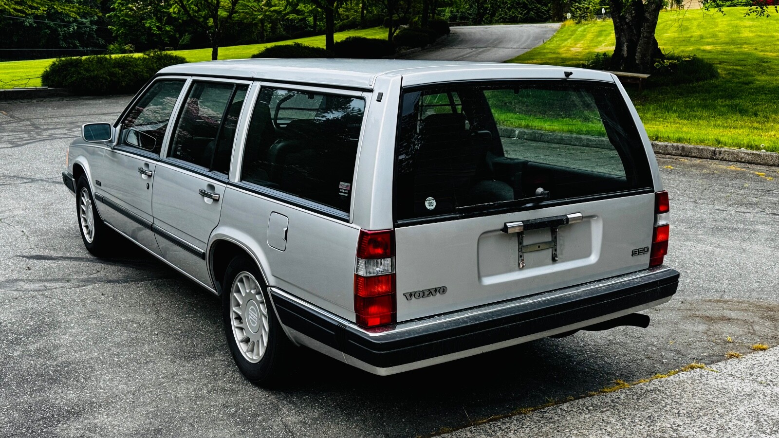 Volvo-960-1994-Wagon-2