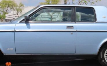 Volvo-Coupe-262-bertone-1981-blue-16
