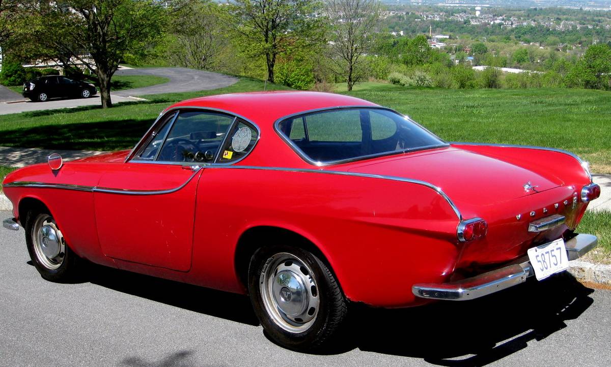 Volvo-P1800-s-1966-red-2