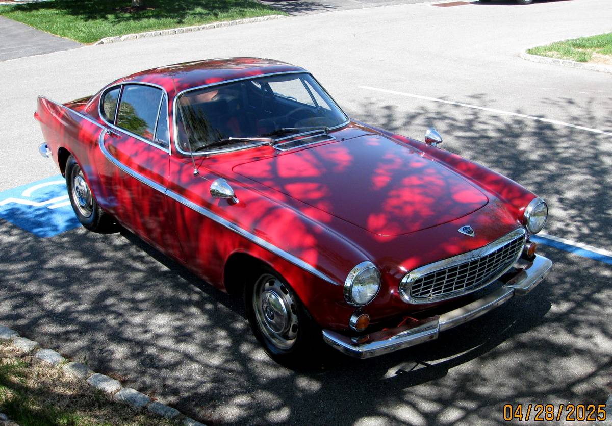 Volvo-P1800-s-1966-red-21