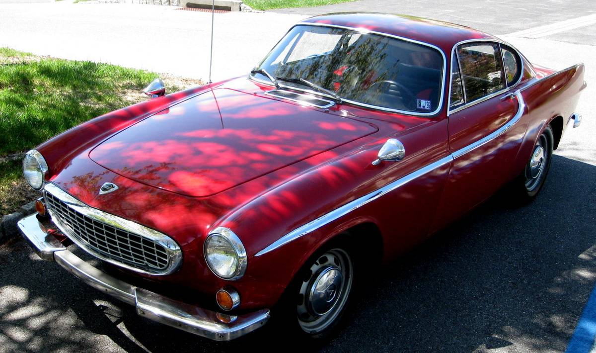 Volvo-P1800-s-1966-red