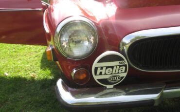 Volvo-P1800es-1978-red-7
