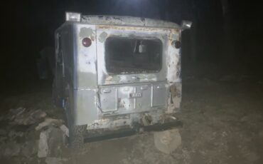 Willys-144-1958-SUV-4