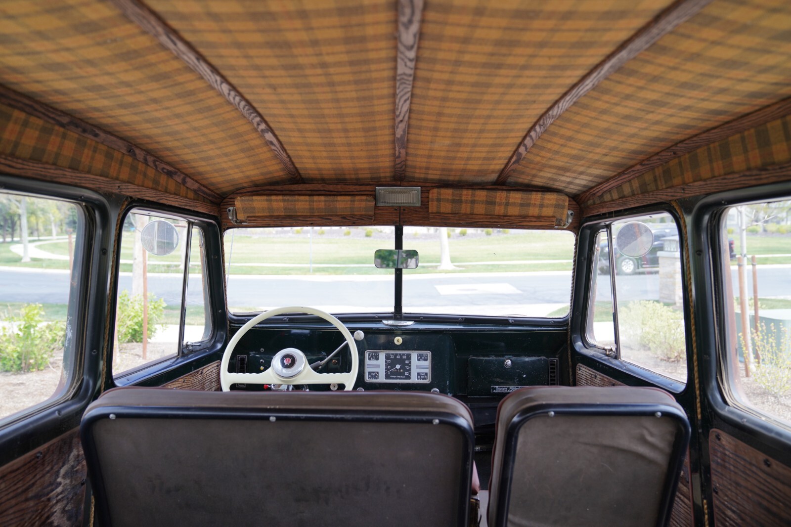 Willys-1948-31