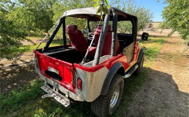 Willys-CJ5-1962-Convertible-2