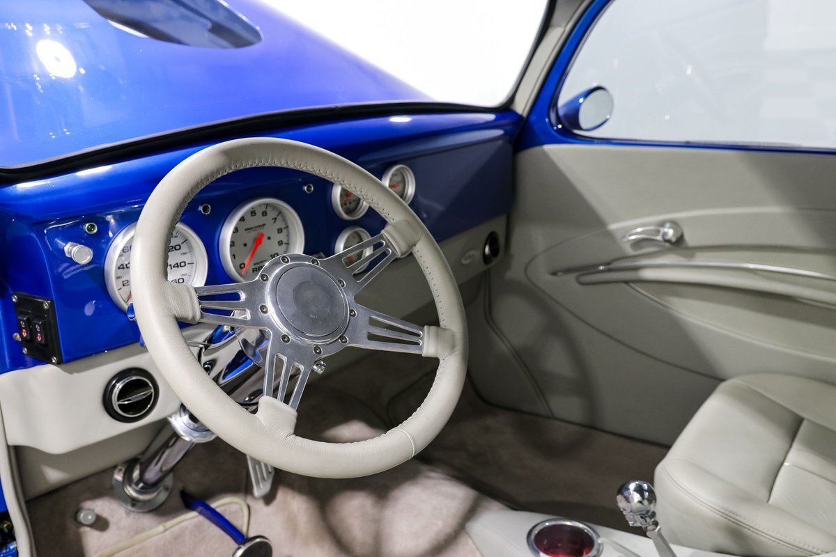 Willys-Coupe-1941-Coupe-12