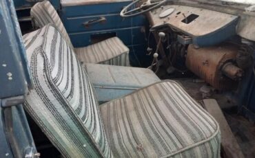 Willys-FC170-1957-Standard-Cab-Pickup-2