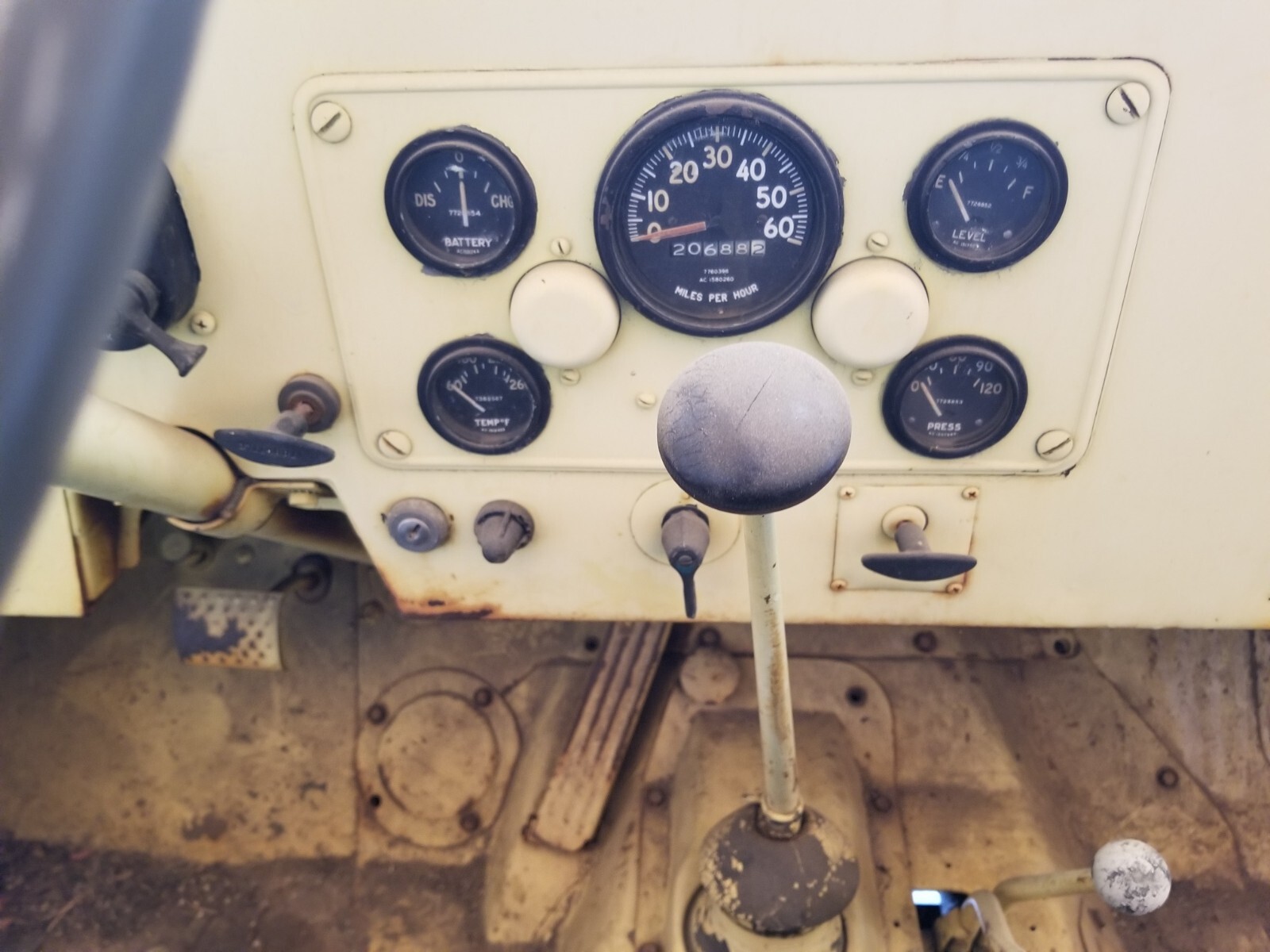 Willys-GL-M38A1-1952-Utility-Vehicle-8