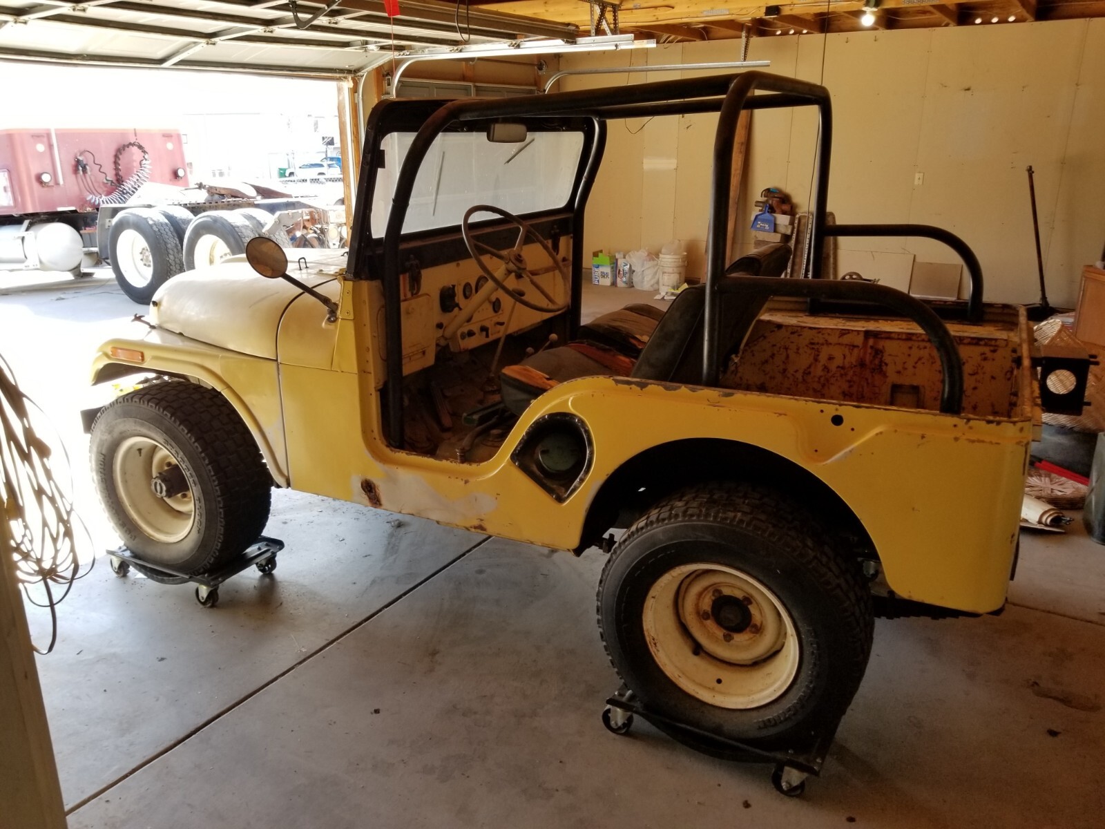 Willys-GL-M38A1-1952-Utility-Vehicle