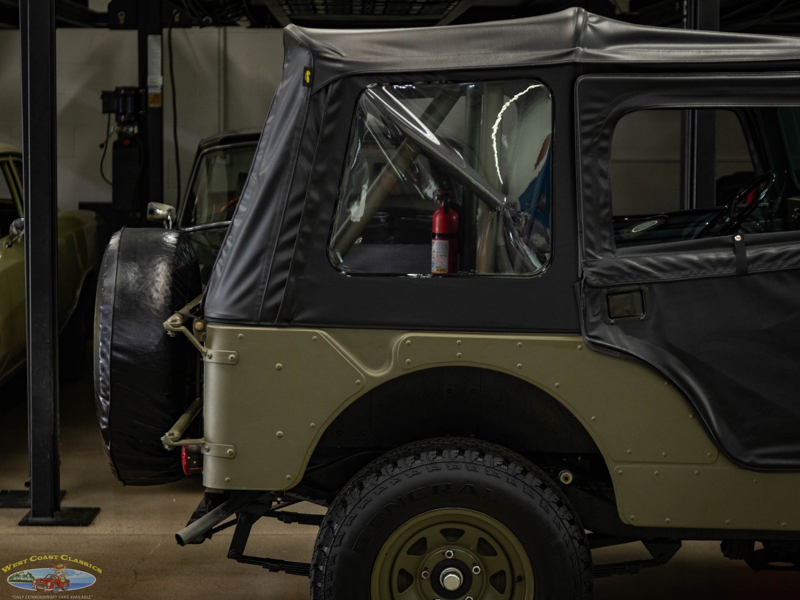 Willys-Jeep-1955-1