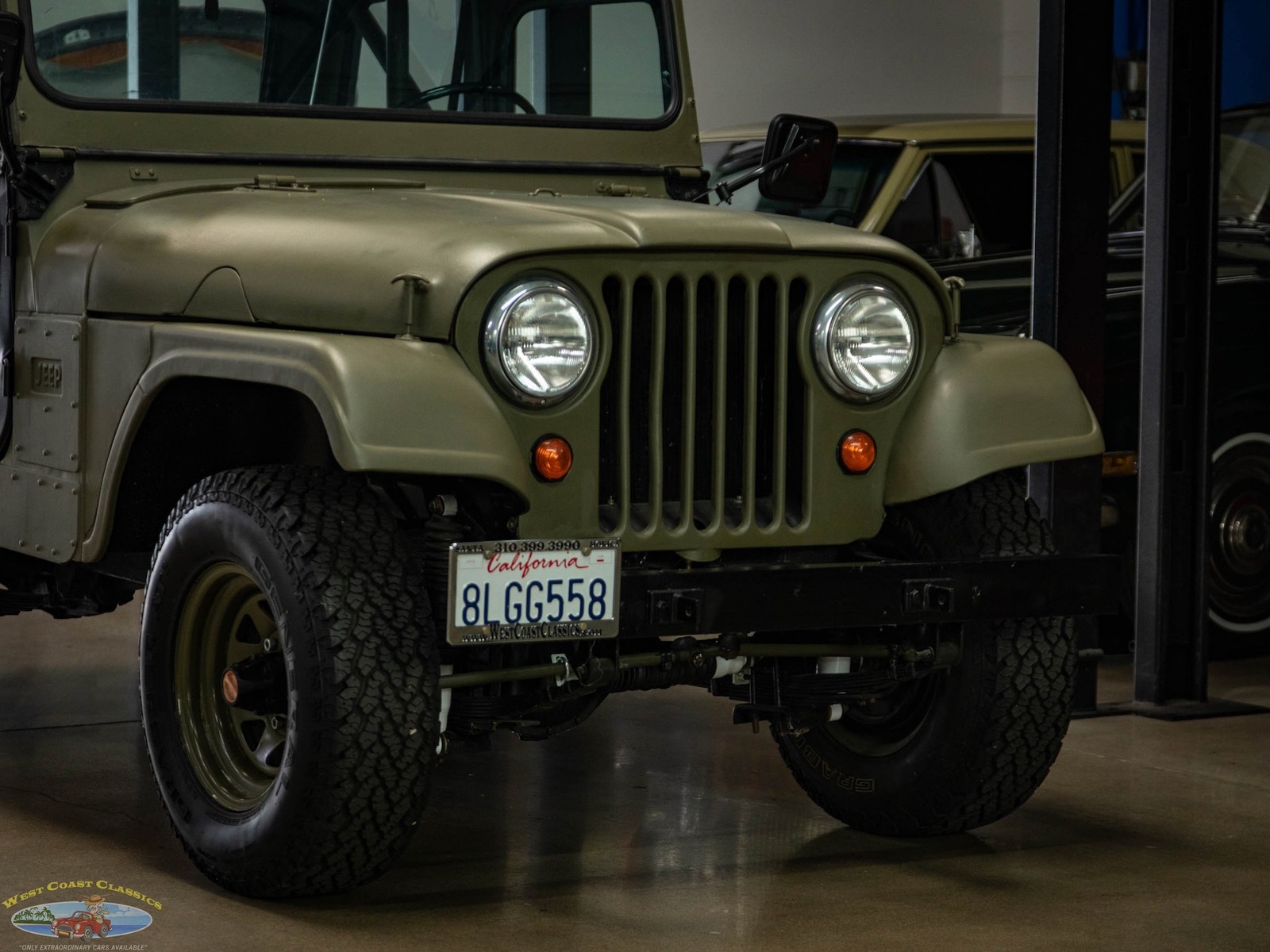 Willys-Jeep-1955-11