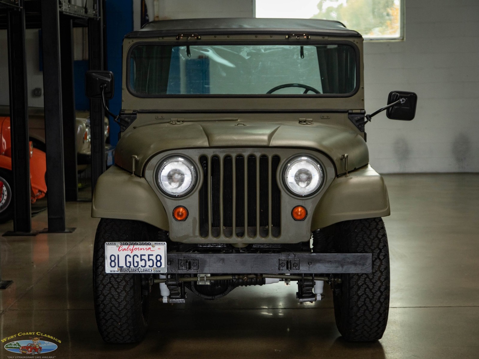 Willys-Jeep-1955-12