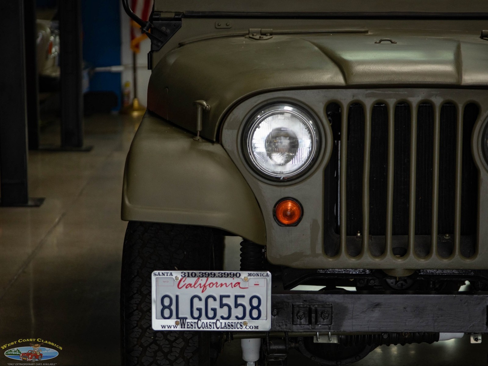 Willys-Jeep-1955-13