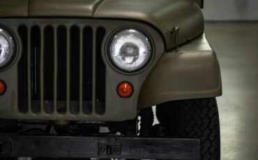 Willys-Jeep-1955-15