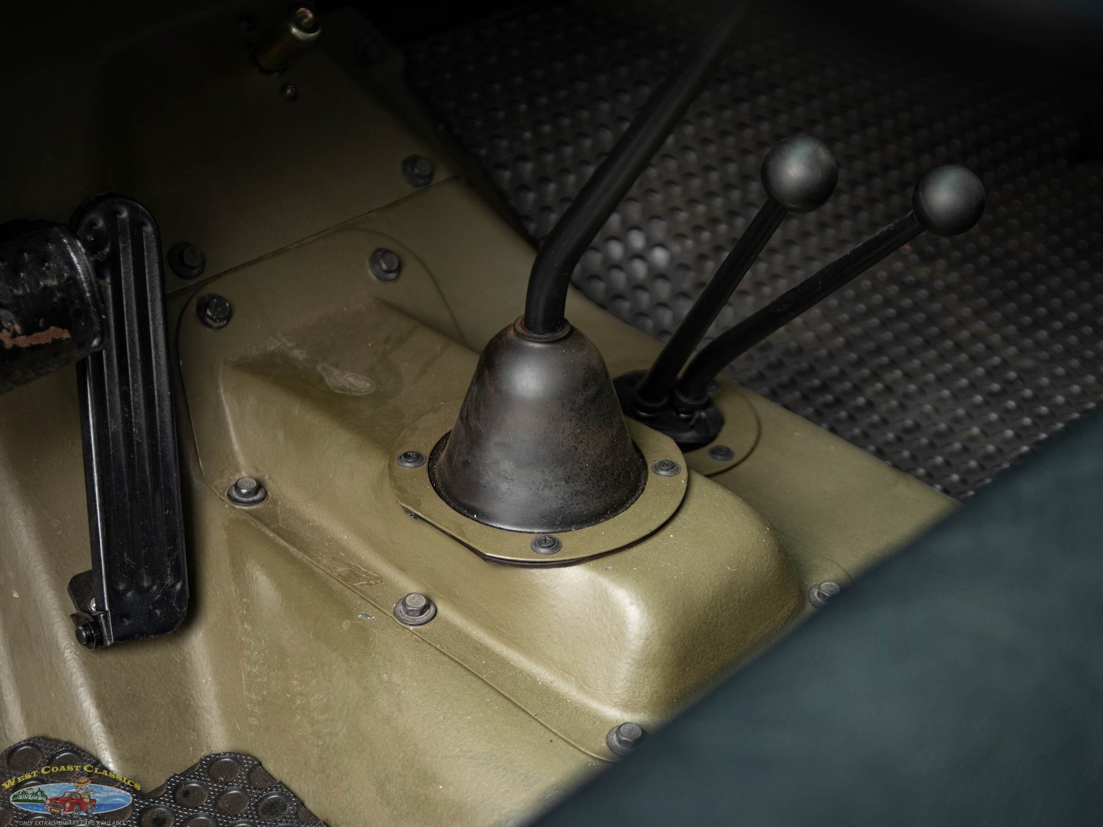 Willys-Jeep-1955-31