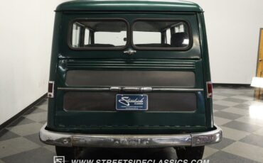 Willys-Jeep-Wagon-1958-Jeep-8